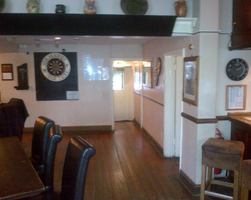 The Friar Tucks Hotel Gloucester Kültér fotó