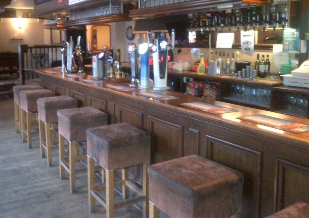 The Friar Tucks Hotel Gloucester Kültér fotó